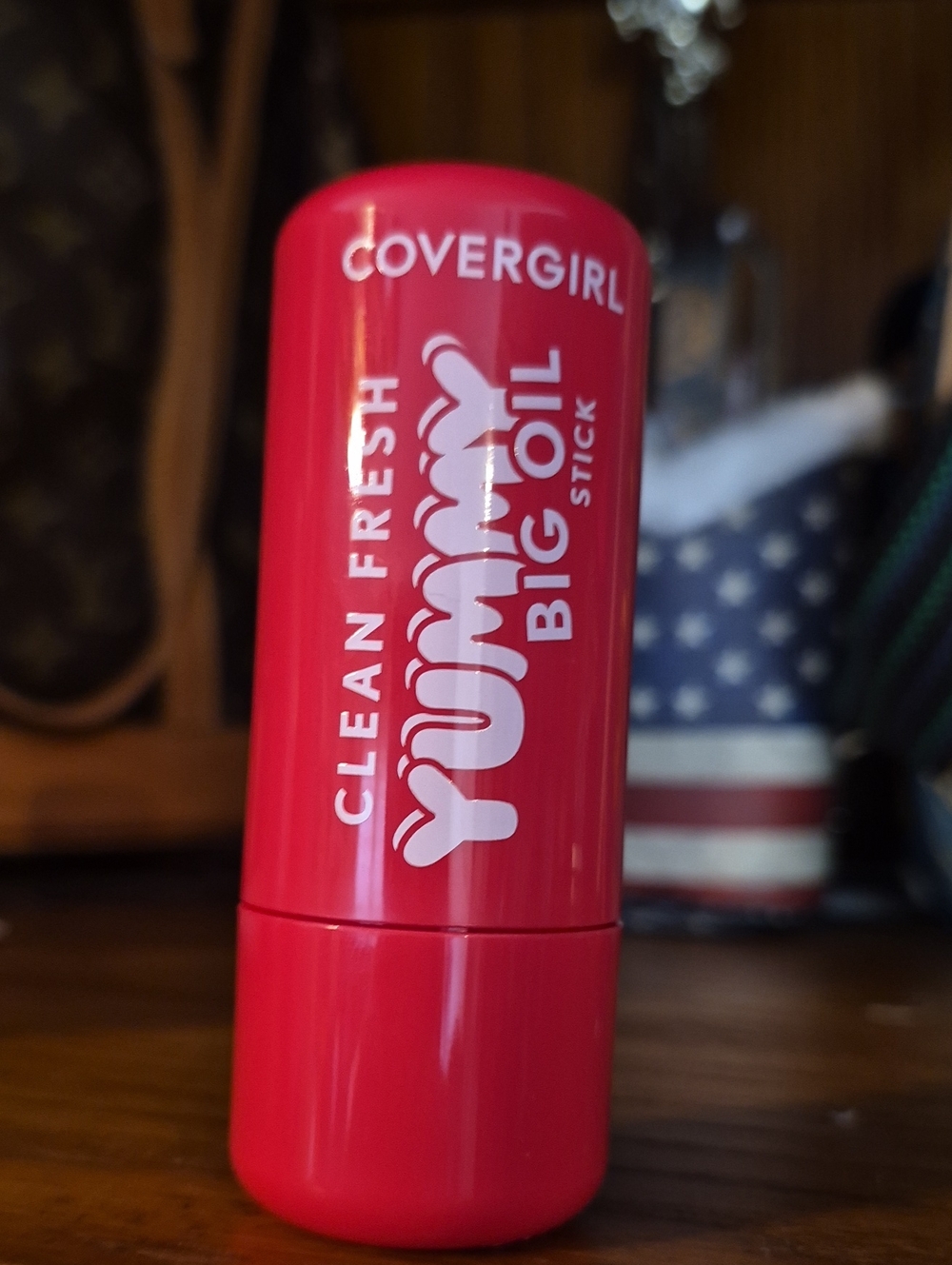 COVERGIRL Yummy Big Oil Stick – Bright Pink Shine